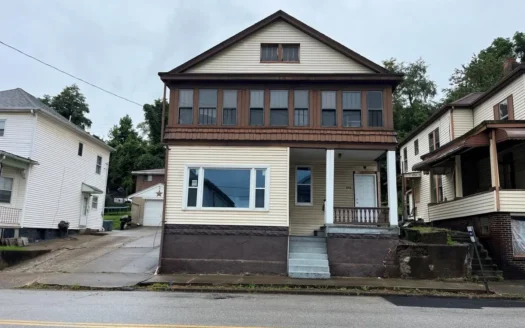 Duplex for Sale in Martins Ferry, Ohio