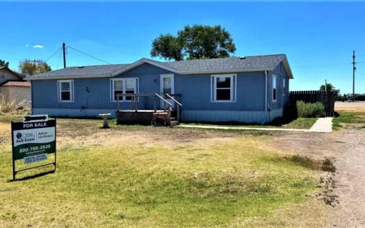 Home in Grinnell, Ks for Sale