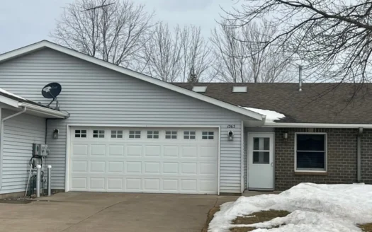 Beautiful Milaca Town Home for Sale