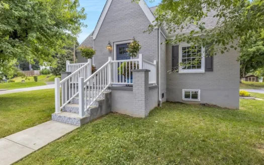 Home for Sale in Bristol Tn