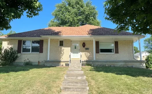 El Dorado Springs Missouri Home in Town for Sale