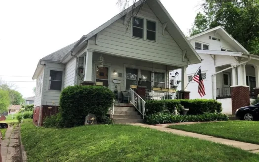 Nice 2 Bedroom Home with Newer Roof and Updates for Sale