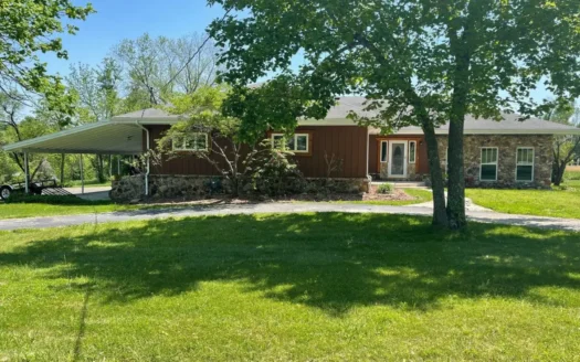 Large Home for Sale in Ava Mo