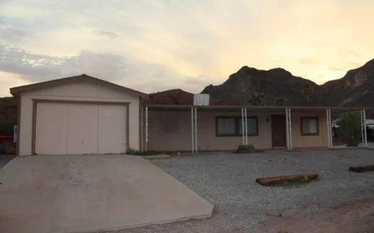 Parker Az Home for Sale Detached Garage River Access