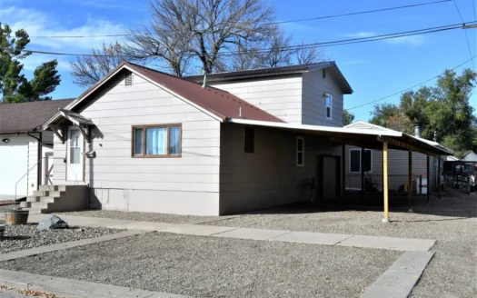 2 Bedroom 1 Bath, 1 Car Garage 3 Carports