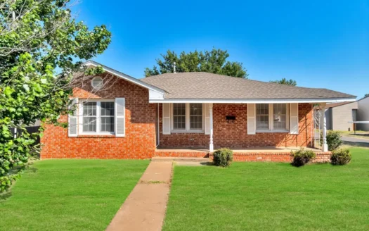 Home for Sale in Elk City, Oklahoma