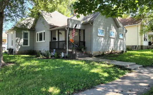 Updated & Well Maintained, Master Suite, Home for Sale