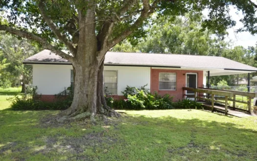 Charming 3 Br 1.5 Ba Home in Arcadia, Florida!