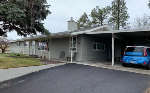 Eastern Oregon Home – Located in Burns