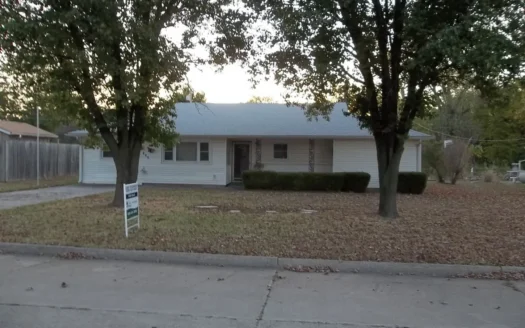 Home for Sale in Chanute, Ks