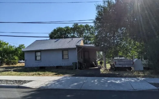 Eastern Oregon Two Bedroom Home – Located in Burns