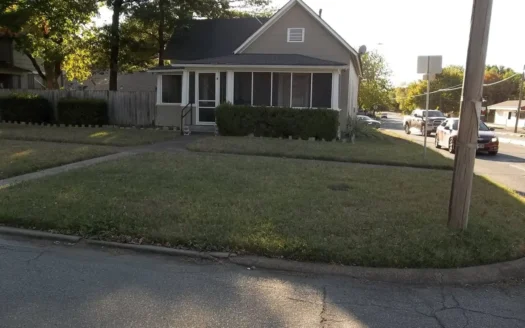 Home for Sale in Chanute, Ks