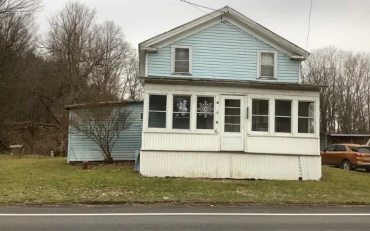 Three Bedroom  Country Home in  Upstate  Ny