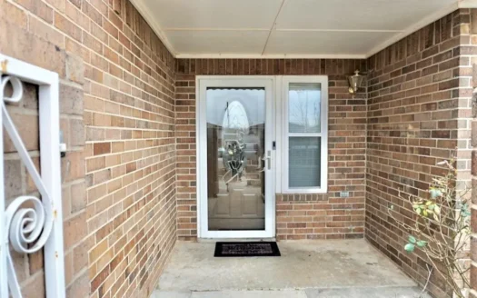 3 Bedroom and 2 Bath Home in Town Odessa Tx