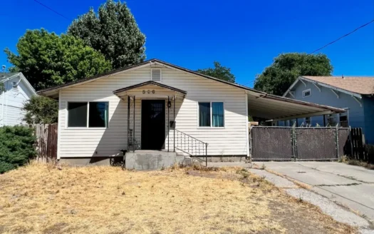 Home for Sale in Alturas, Ca 96101