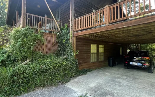 Home for Sale in Winona, Mo