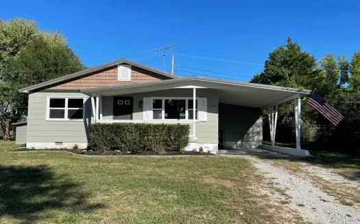 Affordable El Dorado Springs Missouri Home in Town for Sale