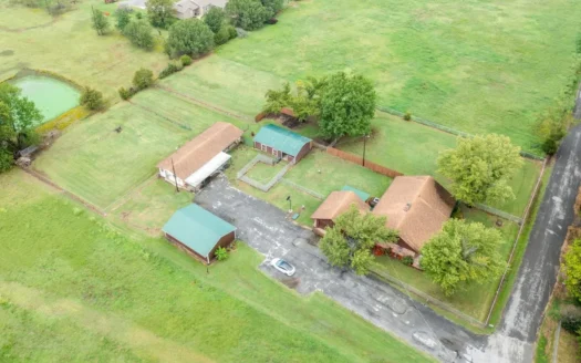 Home for Sale in Pryor, Oklahoma