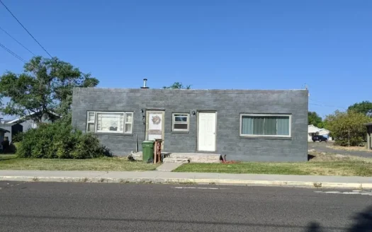 Eastern Oregon Duplex – Located in Burns