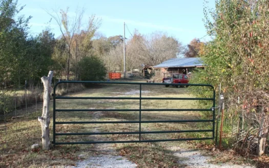 Nice Lot with Old Home in Mountain View
