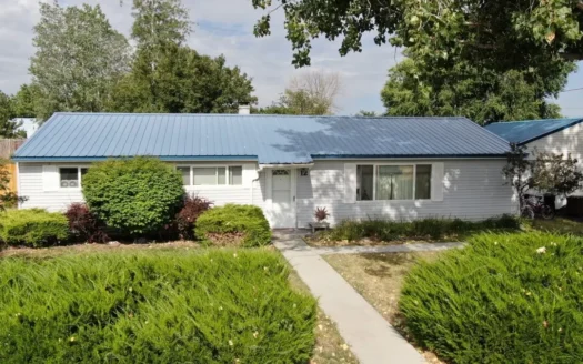 Eastern Oregon Home – 12 Fairview Heights Loop, Burns