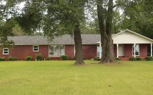 Overlooked Gem in Tatum Texas