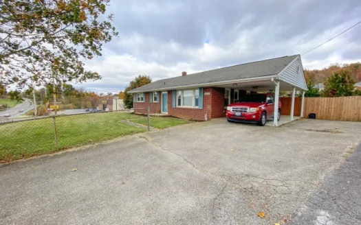 Brick Ranch Home for Sale in Montgomery County Va!