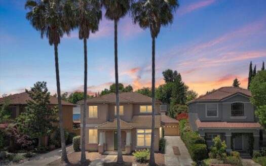 Home for Sale in Davis, Calif. near parks and freeway access