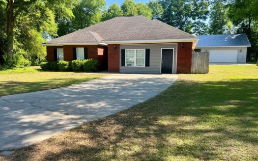 3 Bed, 2 Bath Brick Home in Wicksburg School Zone