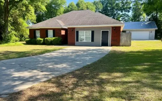 3 Bed, 2 Bath Brick Home in Wicksburg School Zone