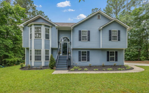 Move-in Ready! 5BD/3BA on 1.57 private acres – No HOA!