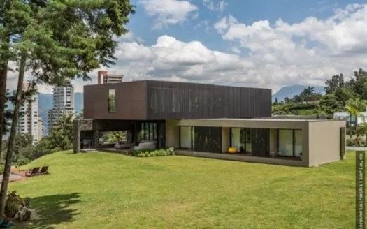 Beautiful country house in los Alamos