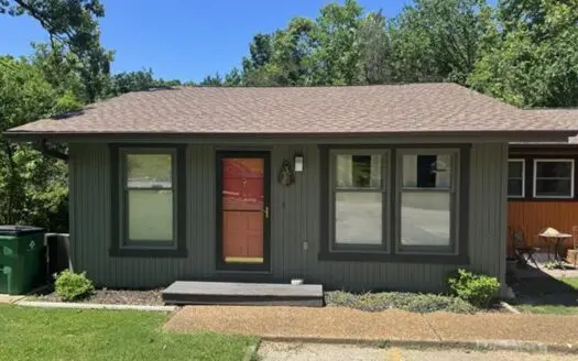 Town home for sale in Cherokee Village, AR