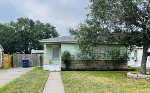 Home in nice neighborhood with investment opportunity