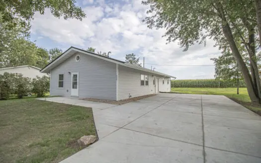 Like New Martelle Slab Home For Sale