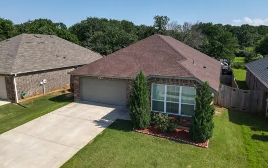 Denton TX Home For Sale Garden