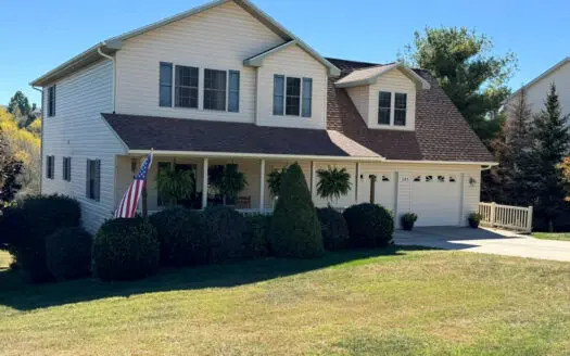 Move-in ready 3 bedroom home in Wytheville VA