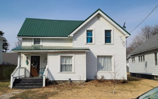 Beautiful 2 Story home located in the heart of Sterling, IL