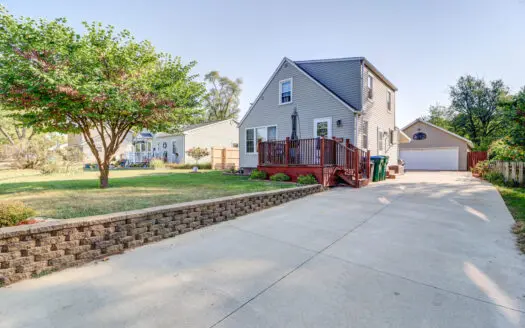 Two bedroom home for sale in Rock Falls, IL