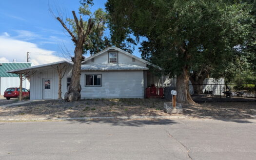 Eastern Oregon Four Bedroom Home in the Heart of Burns