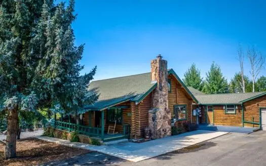 Colorado Mountain Log Home For Sale in Cedaredge, CO