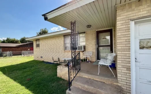 Home For Sale In Dill City, Oklahoma