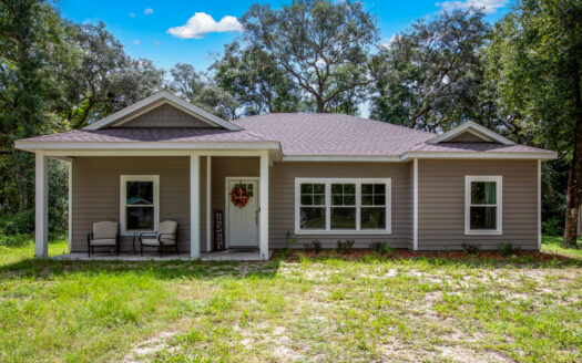 Home For Sale Near Suwannee River