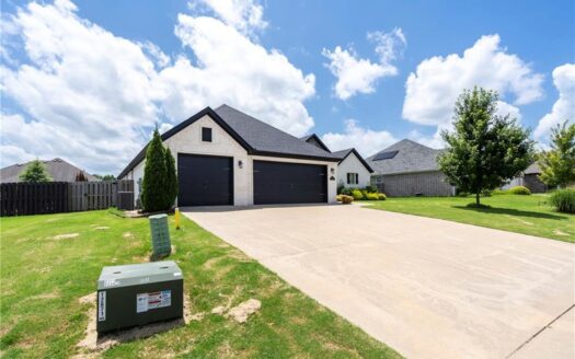 Move In Ready Home For Sale in Bentonville