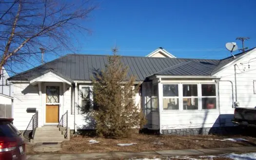 3 Bedroom Home for Sale in Portage WI