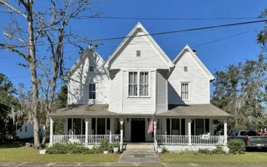 Charming Historic Home in the Heart of Jasper, Florida