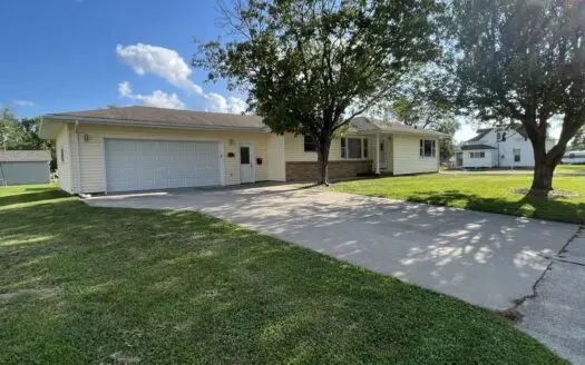 Move In Ready Ranch Style Home For Sale