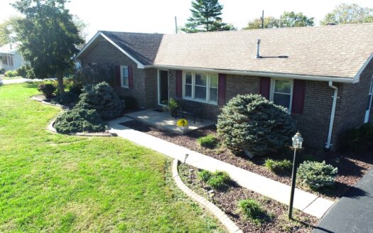 Home in town, For Sale, Campbellsville, KY. 42718