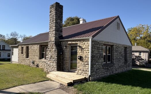 Stone Cottage in Central Location