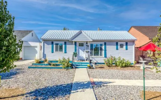 Charming Downtown Montrose Colorado Homes – Walk to Everything!